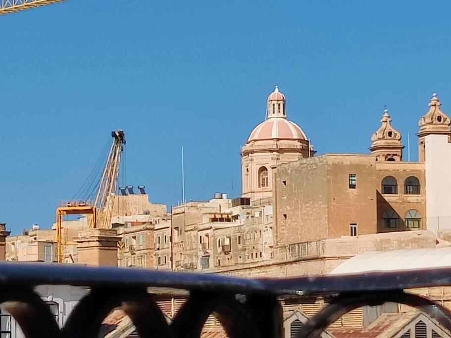 Deck 3 Savynomad Harbour Residences Wow Views Cospicua Luaran gambar